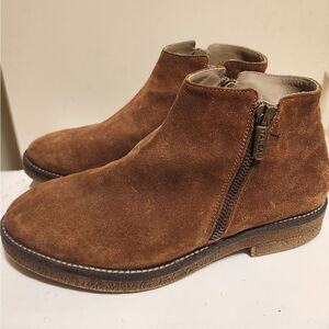 Italeau "Foliana" Brown Waterproof Suede Boots Sz.7.5/37.5 Ret.$399 Worn Once!